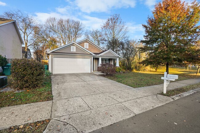 Foto del edificio - 131 Crestwood Ln