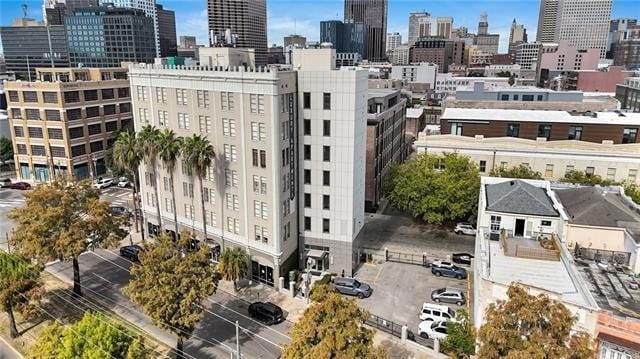 Foto del edificio - 833 Howard Ave