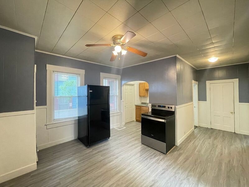 Foto principal - 119 Cypress St