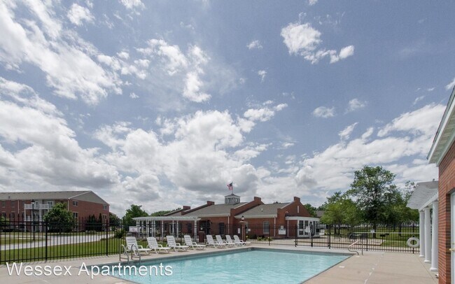 Foto del edificio - 3130 Turnberry Ct