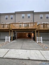 Building Photo - 10175 Blue Wing Ln