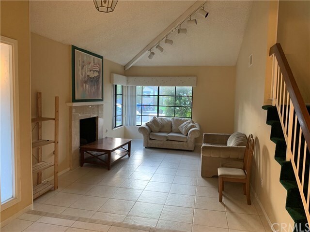 Building Photo - 4 Soaring Hawk