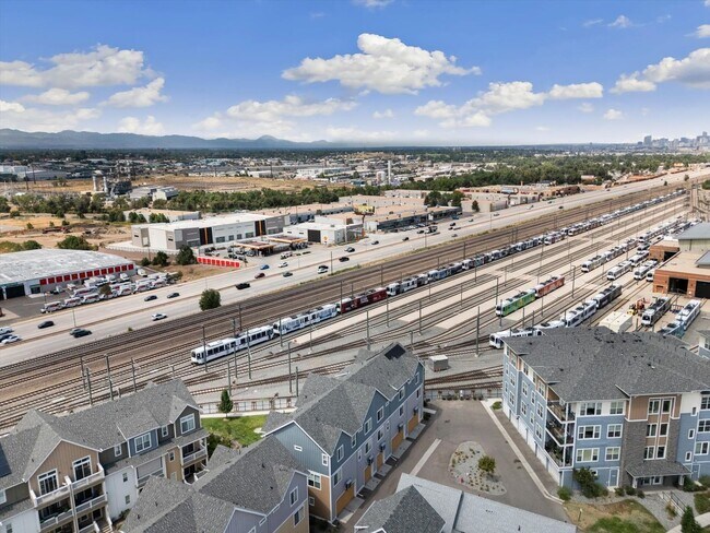 Foto del edificio - Beautiful, updated 3 bedroom townhome!