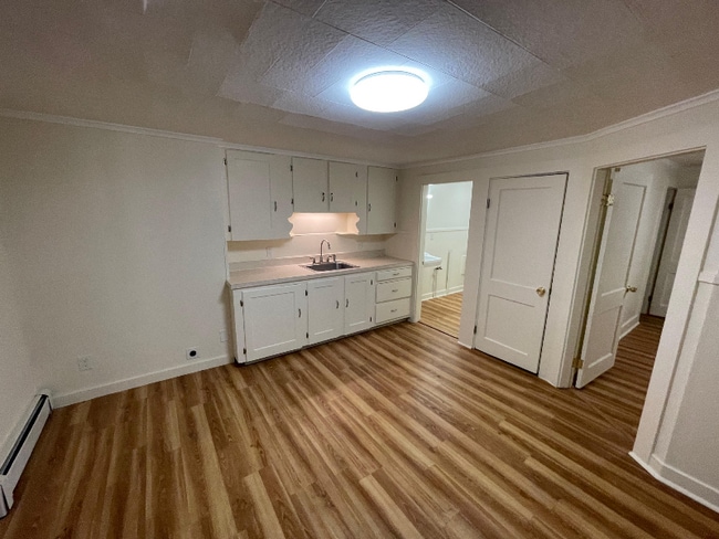 Building Photo - 5 Dartmouth St