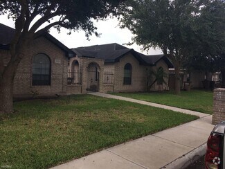 Building Photo - 1620 Phoenix St