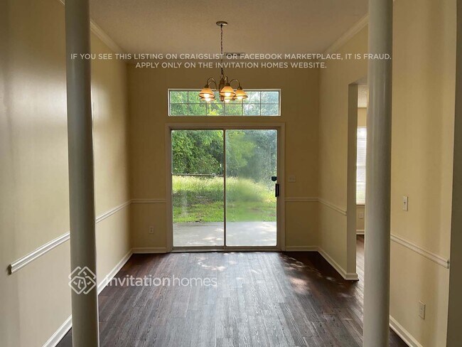 Foto del edificio - 7135 Badenoch Ct
