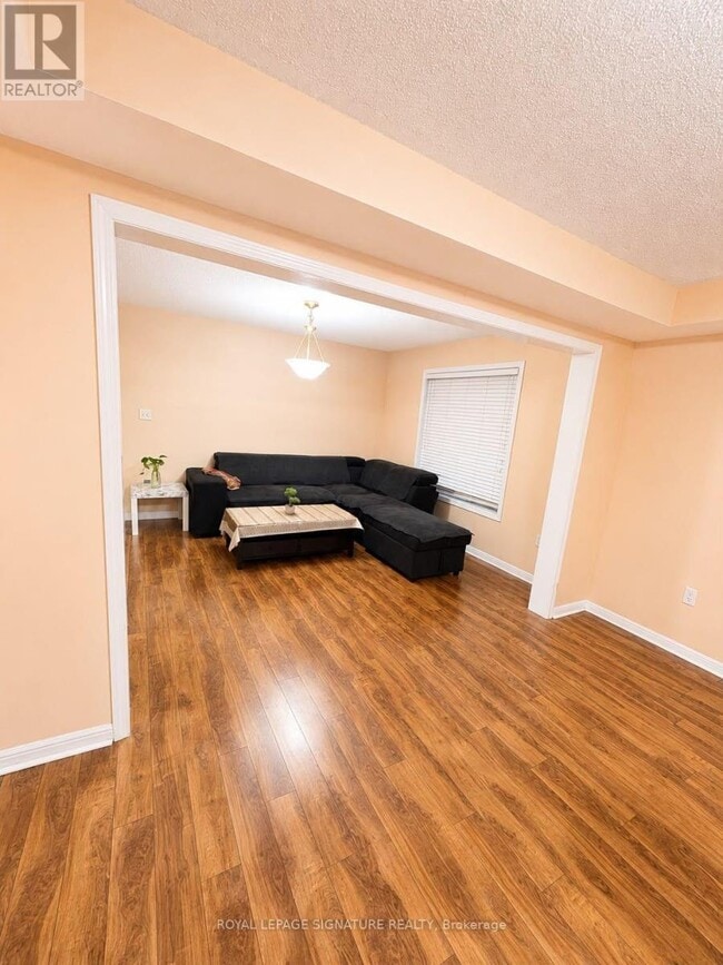 Building Photo - 10 Bonavista Dr