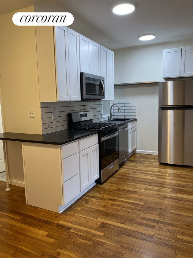Building Photo - 26 Butler Pl