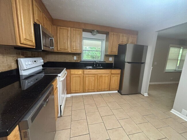 Foto del edificio - 1701 Jackson Hollow Rd