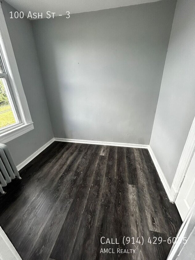 Photo - 100 Ash St-3