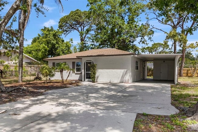Building Photo - 4087 Vana Dr
