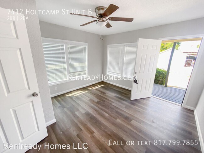 Foto del edificio - 2 br, 2 bath House - 7412 Holtcamp St Unit B