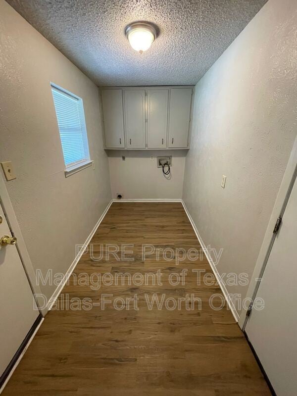 Building Photo - 408 W 4th St