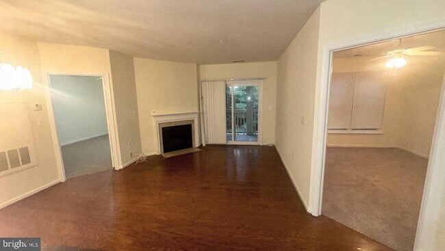 Foto del edificio - 12919 Alton Square