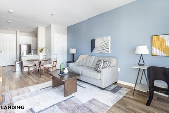 Building Photo - 100 River Park Dr