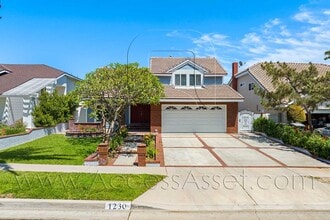 Building Photo - 1230 N Jenifer Dr