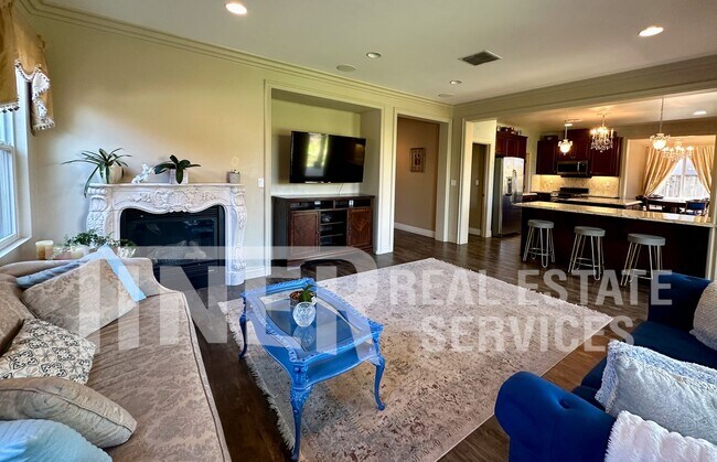 Foto del edificio - 3576 Hume St