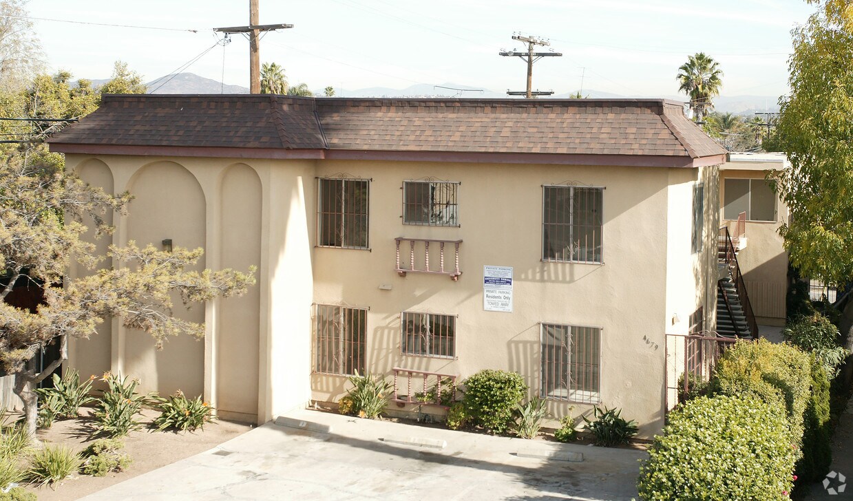 Building Photo - 4679 Cherokee Ave