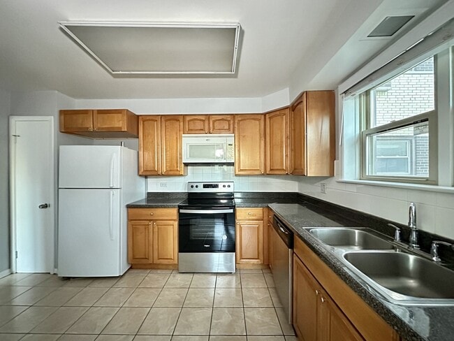 Foto del edificio - 8644 Skokie Blvd