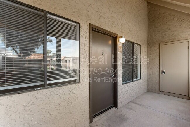 Foto del edificio - 5995 N 78th St