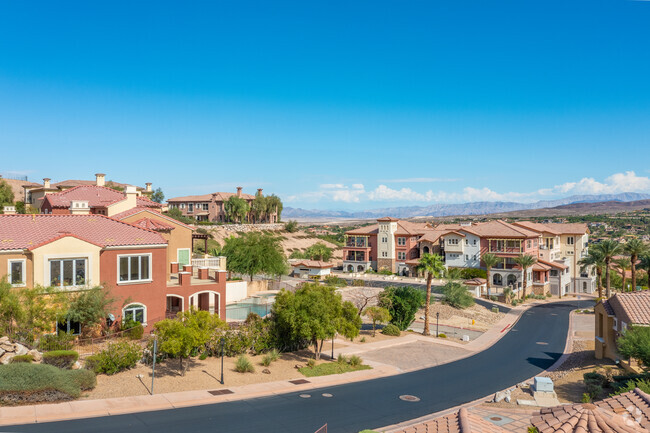 Building Photo - Prima At Lake Las Vegas