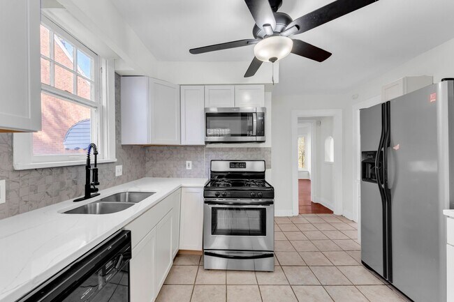 Foto del edificio - 3630 Bainbridge Rd