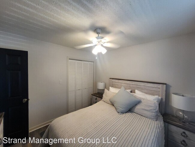 Building Photo - 1 br, 1 bath House - 203 Landing Road Unit H