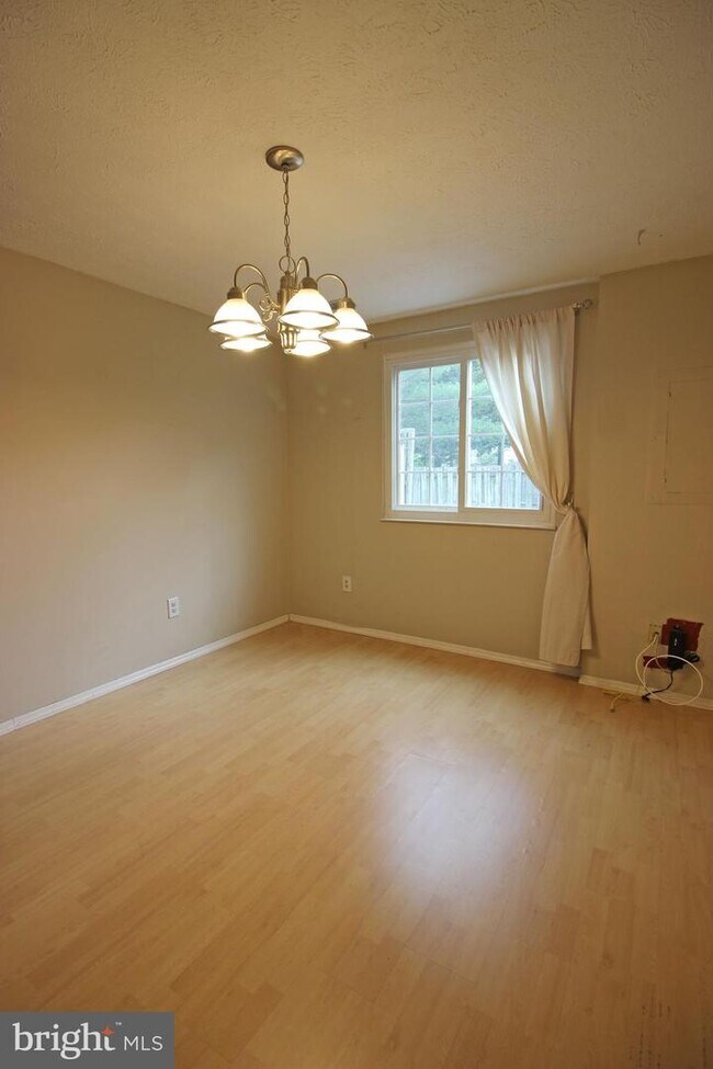 Foto del edificio - 12111 Purple Sage Ct