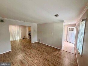 Building Photo - 8416 Red Ash Ct