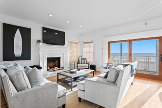 Building Photo - 20060 Gulf Blvd