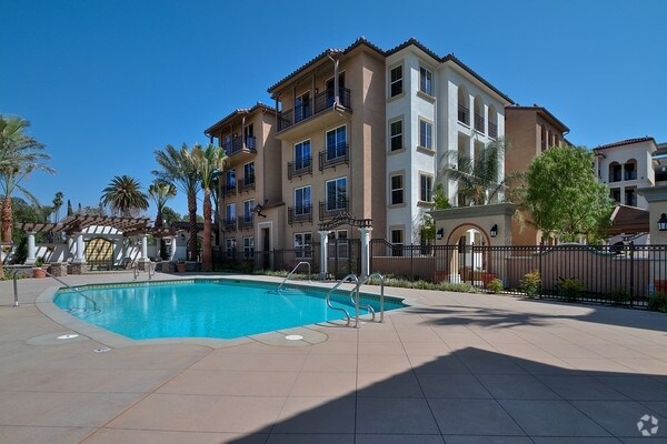 View of Best Luxury Heritage Square Historic District Apartments for Rent ...