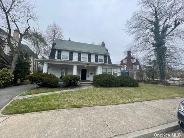 Foto principal - 90 Burton Ave