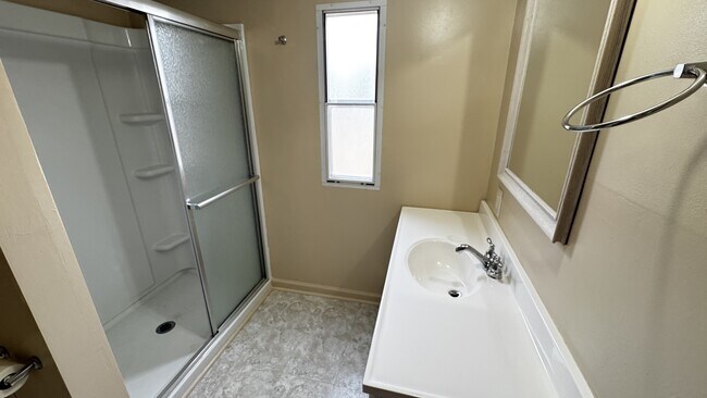 Foto del edificio - 115 Duck Pond Ln