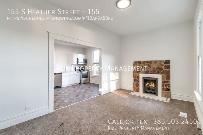 Building Photo - Charming Apartment in Great Location! Up t...