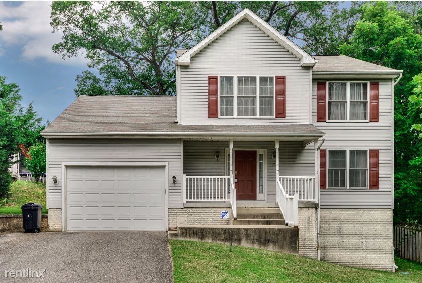 Foto principal - 26 Greenwood Ct