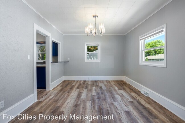 Building Photo - 3 br, 1 bath House - 916 W 9th Ave