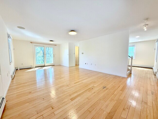 Foto del edificio - 6 Larch St