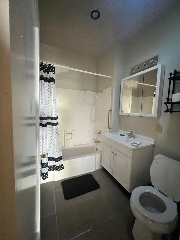 Foto del edificio - 314 S Arroyo Seco St