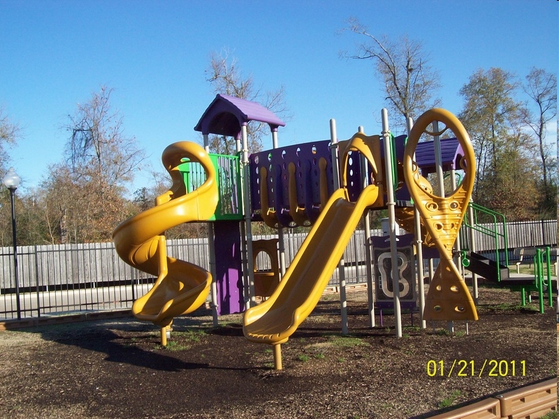 Playground - Stone Hearst Apartments