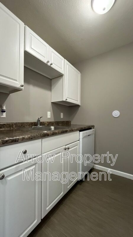 Foto del edificio - 1111 E Street