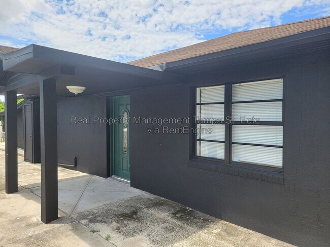 Foto del edificio - 3422 W Idlewild Ave