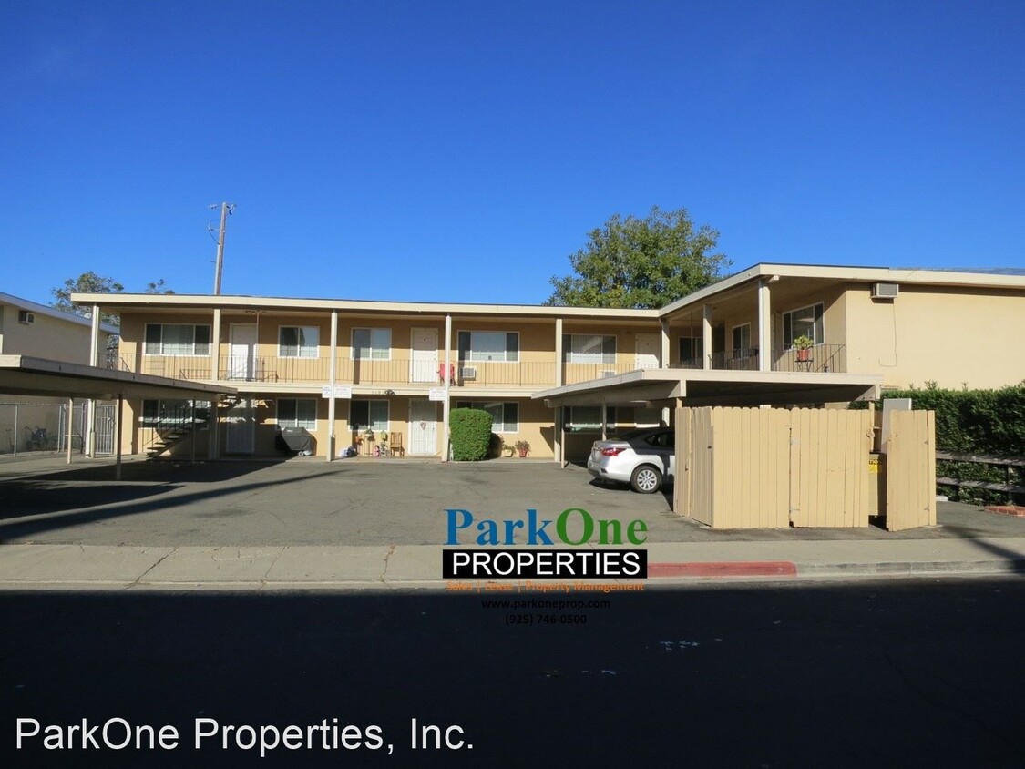 Primary Photo - 1495 Bassett Dr