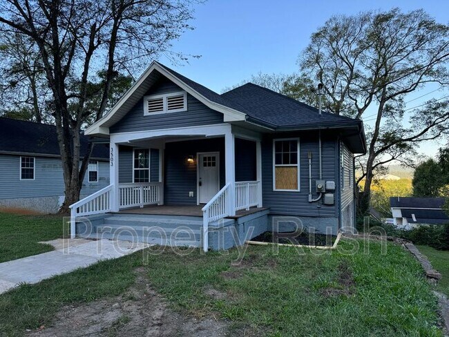 Building Photo - 3503 Taylor St