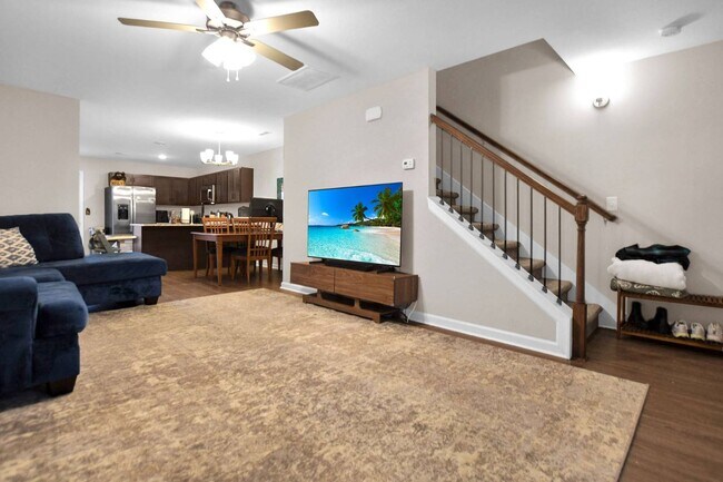 Foto del edificio - Pet Friendly Two Bedroom!