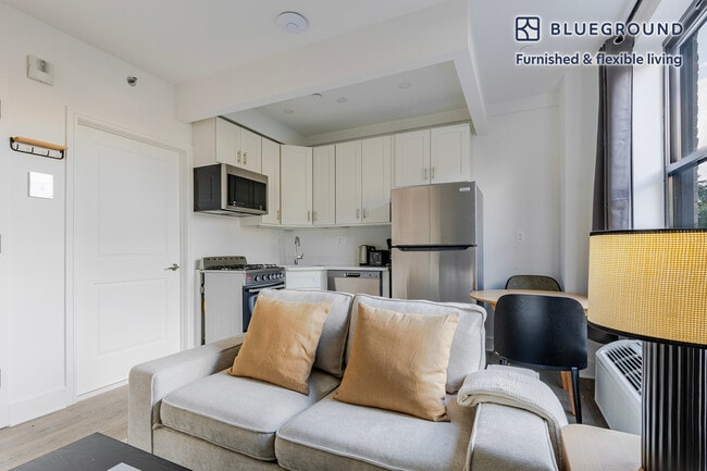 Foto del edificio - 45 W 81st St