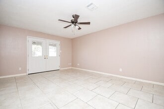 Building Photo - 7538 Quail Meadow Dr