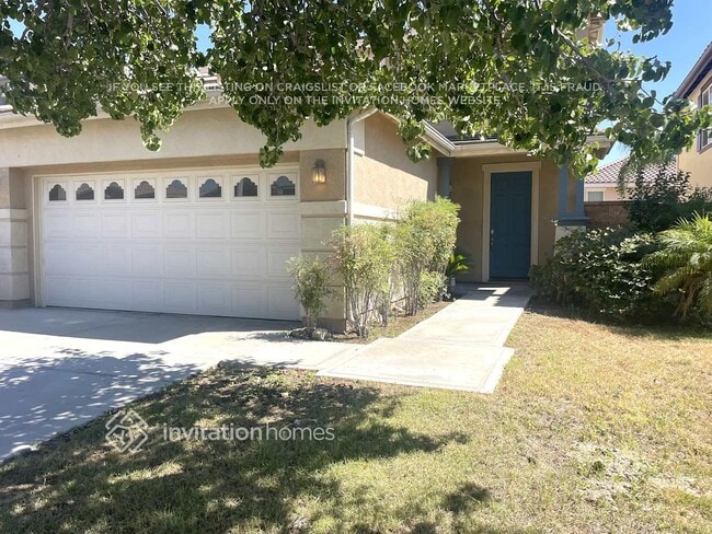 Building Photo - 16215 Los Coyotes St