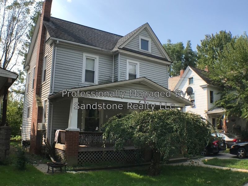 Primary Photo - 2 Bedroom Duplex - All Utilities Included