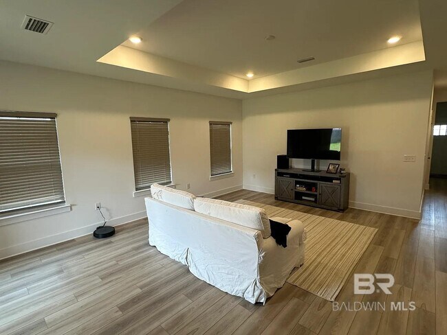 Foto del edificio - 16863 Fedora Dr