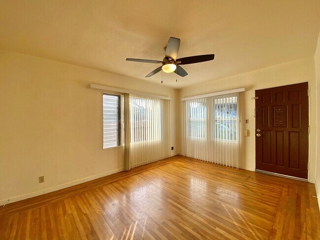 Building Photo - Charming Downtown Napa Two Bedroom Home